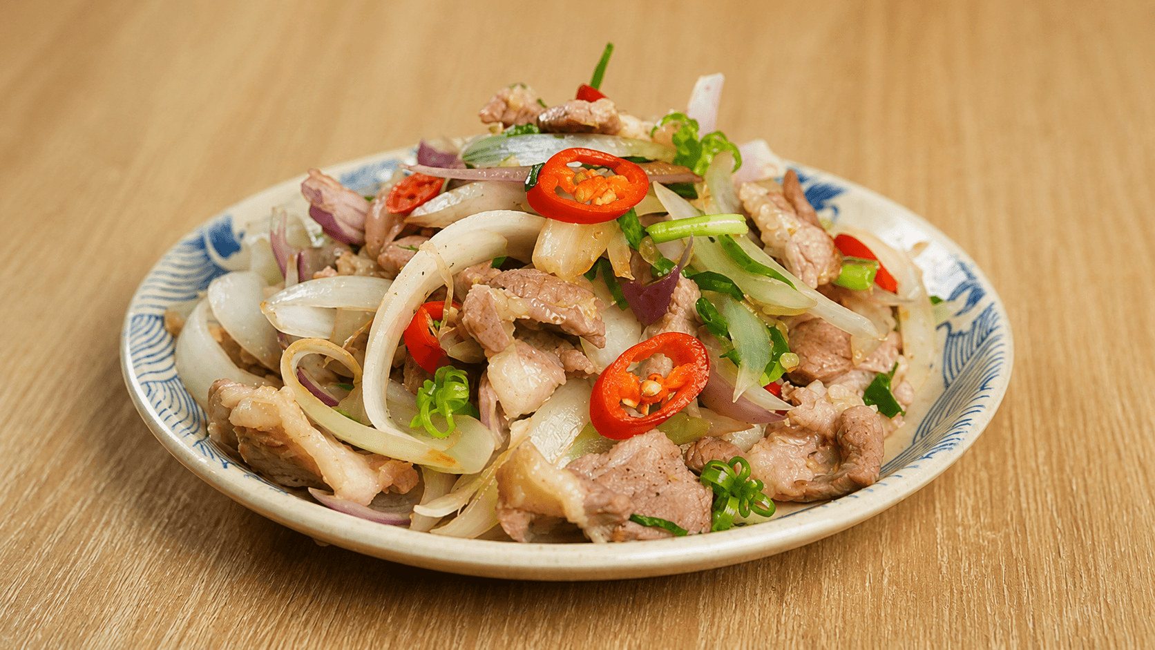 Cơm thịt xào hành